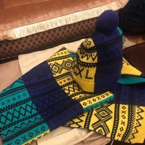 Children Burberry hat and scarf set